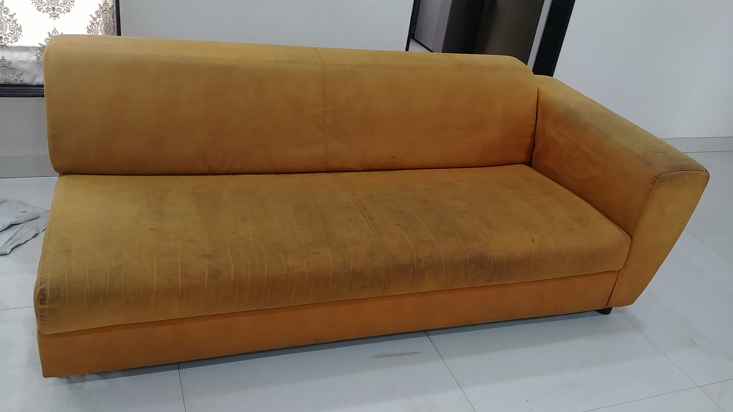 01 Fabric sofa before cleaning.